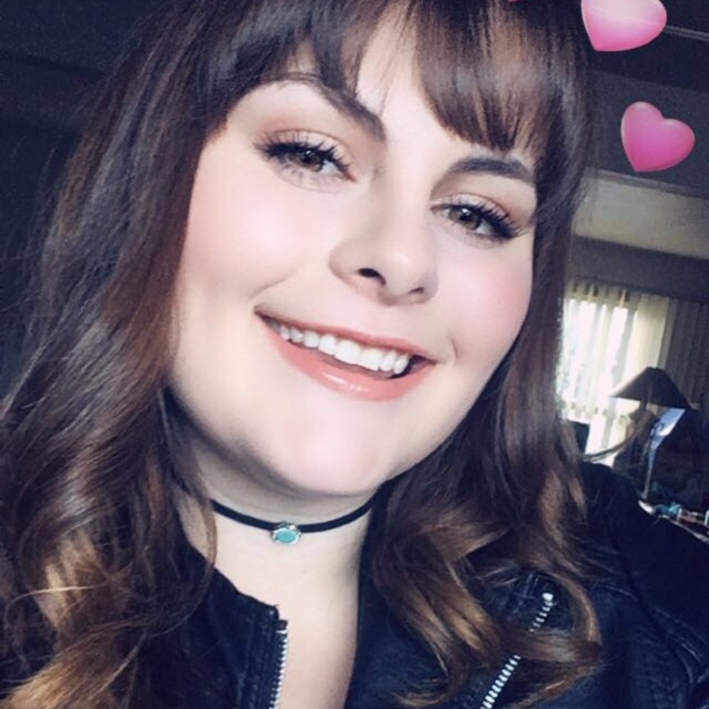 Meet your Posher, Siara